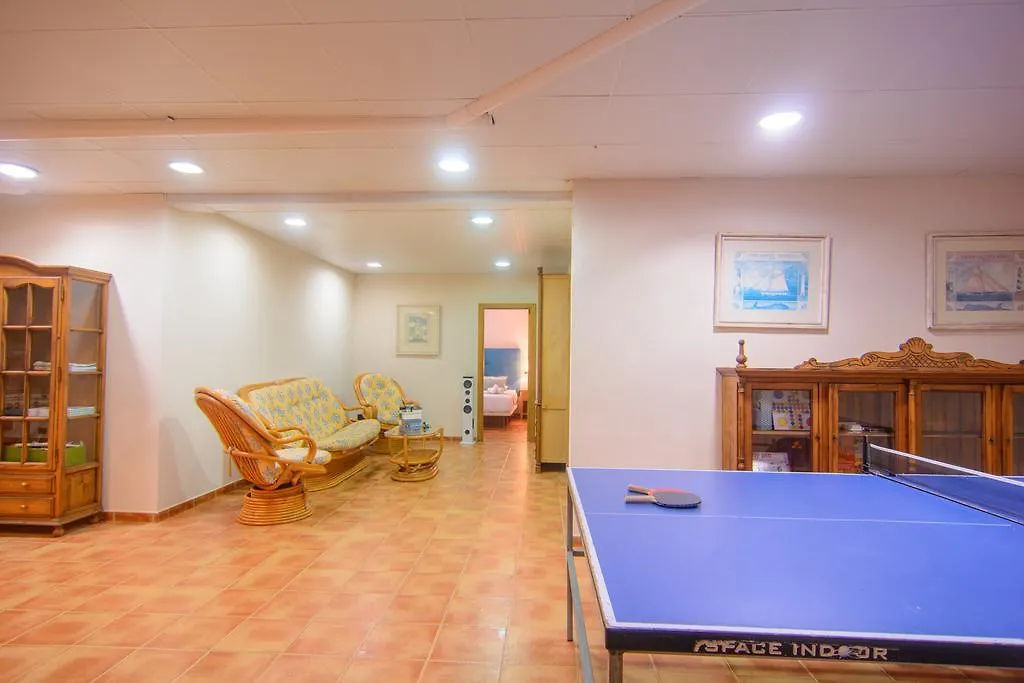 ماربيا Villa Montecarlo 0*,