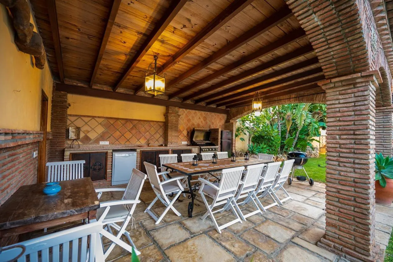 Villa Montecarlo Marbella Spanien